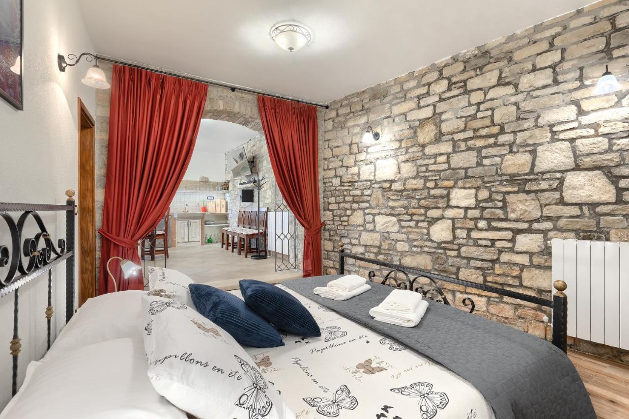 Apartman Pietro Motovun Exterior foto